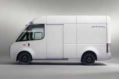 arrival-van-03