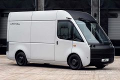 arrival-van-07