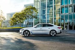 bmw-i4_07