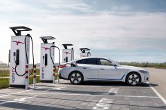 bmw-i4_08