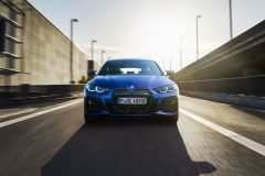 bmw-i4_22