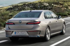 bmw-i7-2022_04