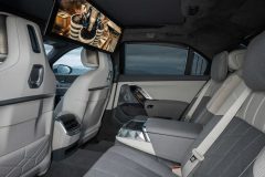 bmw-i7-2022_06