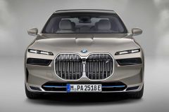 bmw-i7-2022_08