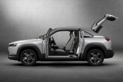 mazda_mx30_12 mazda_mx30_12