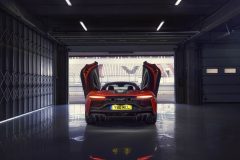 mclaren-artura_red_08
