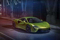 mclaren-artura_red_15