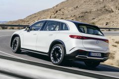 mercedes-benz-eqs-suv_06