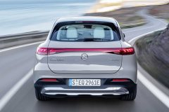 mercedes-benz-eqs-suv_16