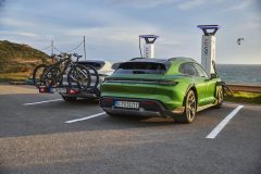 porsche-taycan-cross-turismo_18