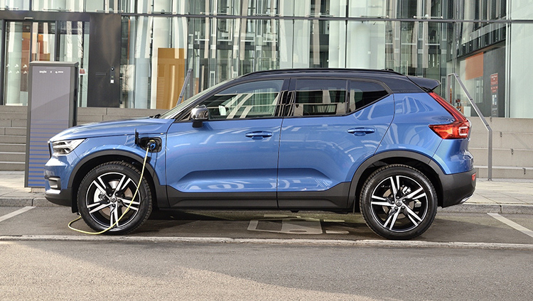 Volvo XC40 Recharge Plug-in Hybrid T4