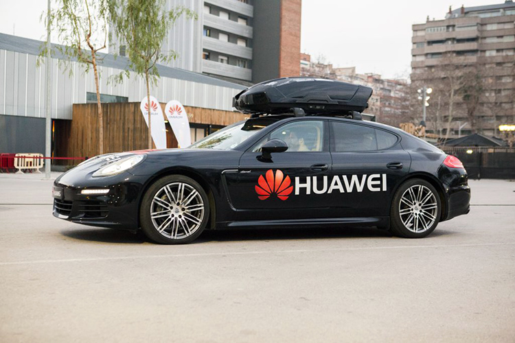 Huawei Porsche Panamera Mate 10 Pro