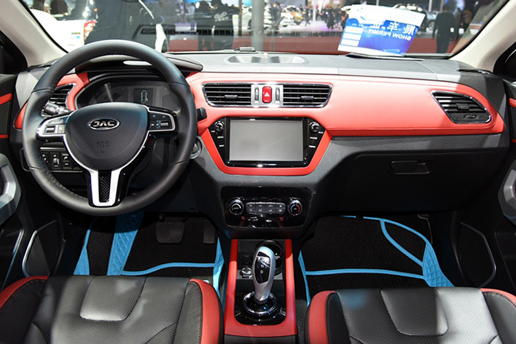 JAC iEV7S