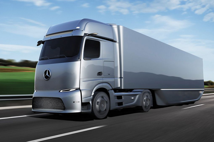 Mercedes eActros LongHaul