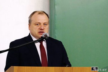 Первый замминистра промышленности Сергей Гунько