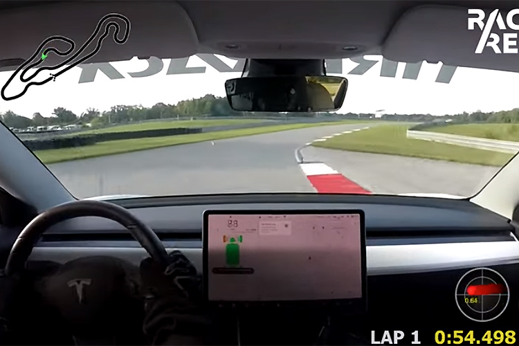 Tesla Model 3 Performance Рекса Райкконена