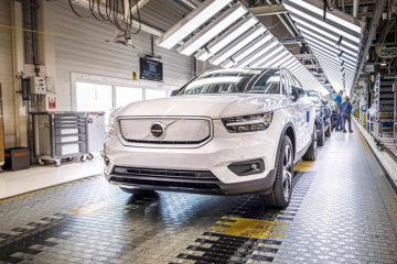 Volvo XC40 Recharge P8