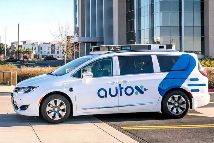 AutoX Chrysler Pacifica