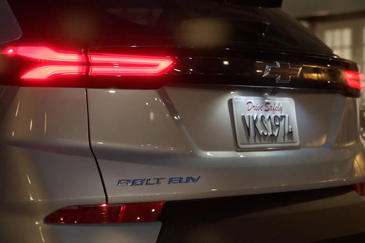 Chevrolet Bolt EUV тизер