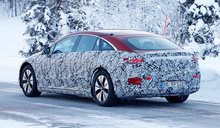 Mercedes-Benz EQS шпионские фотографии