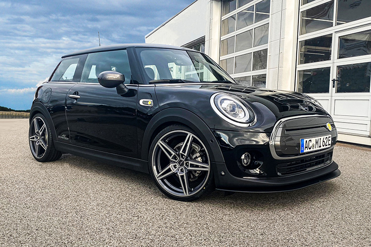 Mini Cooper SE AC Schnitzer