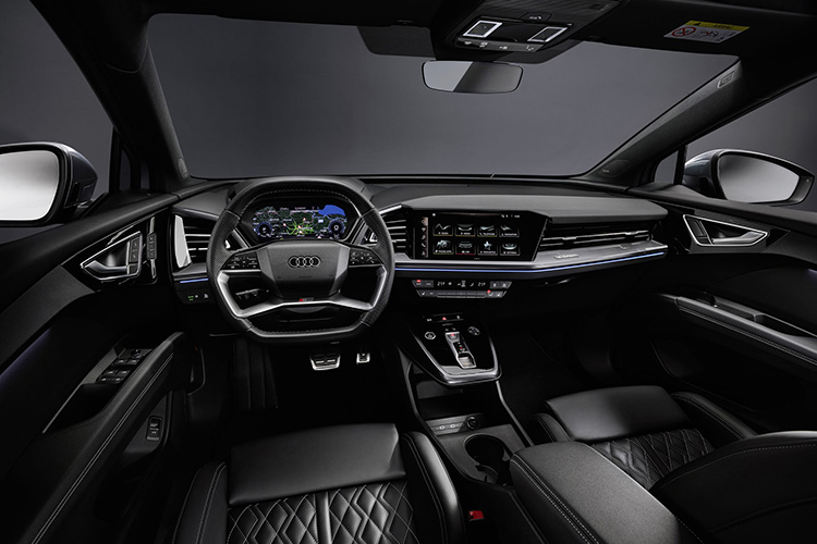 Audi Q4 e-tron интерьер