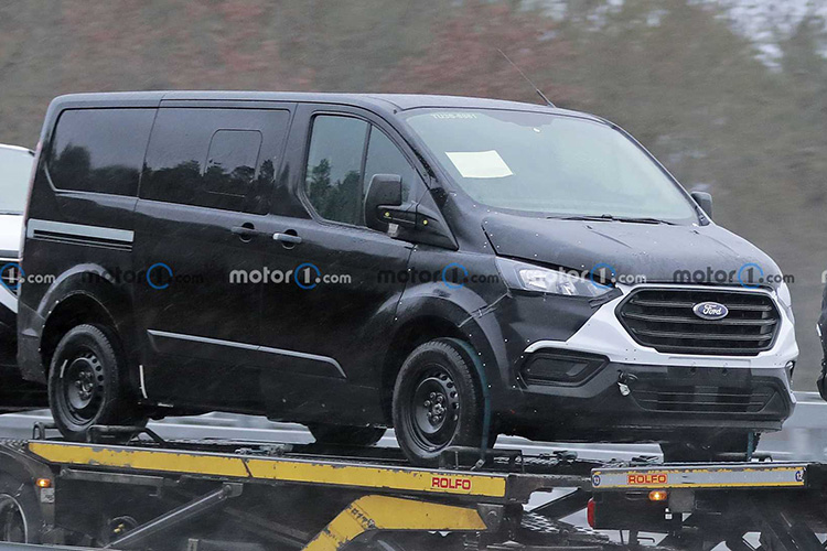 Ford Transit Custom следующего поколения шпионские фото
