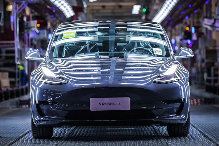 Tesla Model 3 китайской сборки