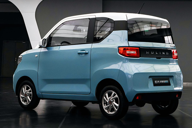 Wuling HongGuang Mini EV рекорд продаж