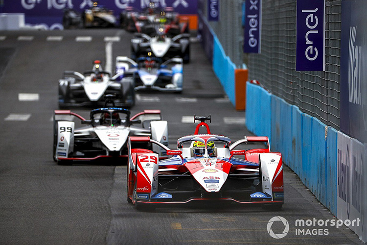 Александр Симс, Mahindra Racing. Паскаль Верляйн, Porsche Team
