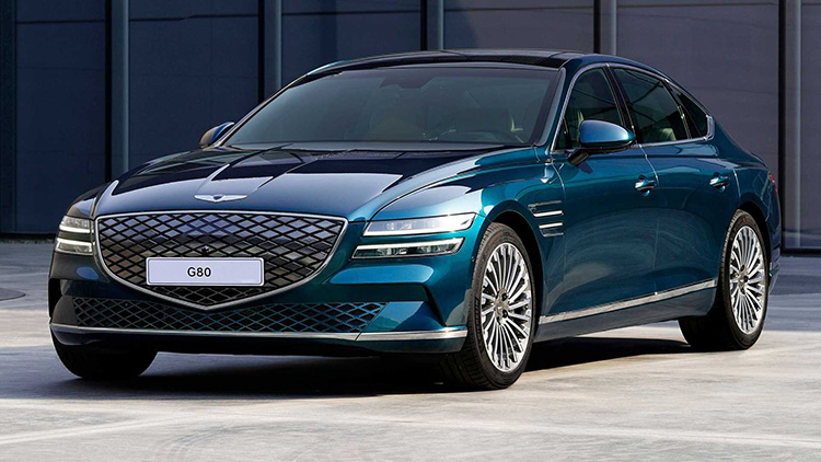 Genesis G80 Electrified вид спереди