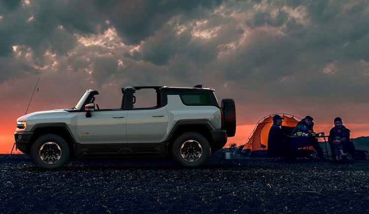 GMC Hummer EV SUV пикап