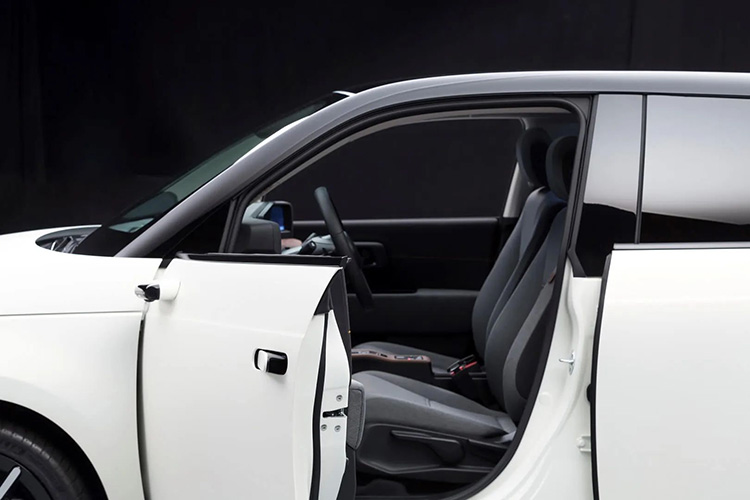Honda E