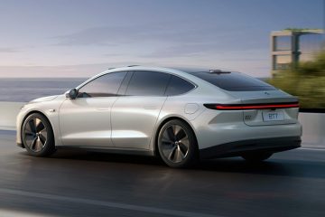 NIO ET7