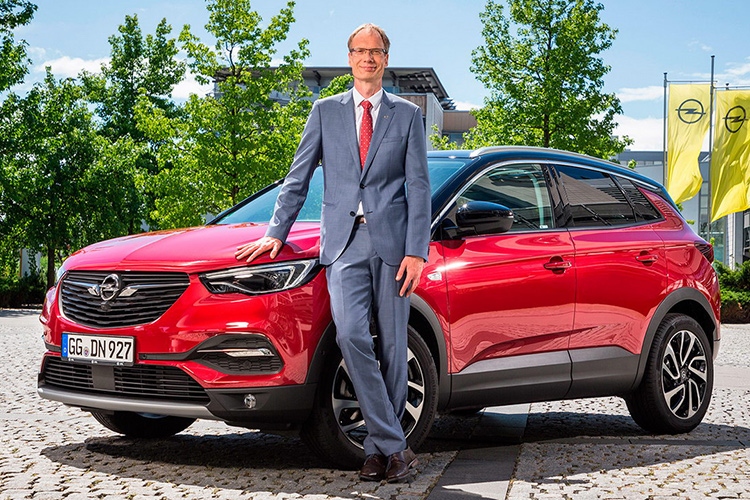 Майкл Лохшеллер Opel
