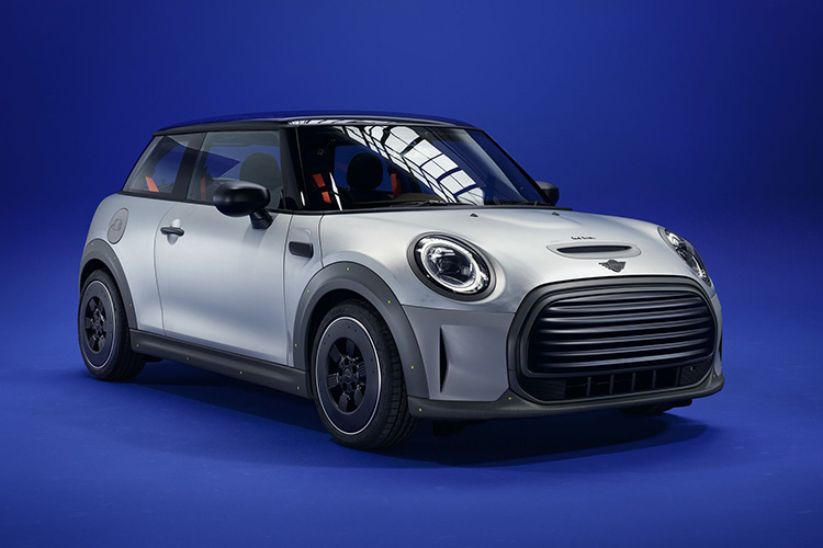 Mini Cooper SE Mini Strip Пол Смит