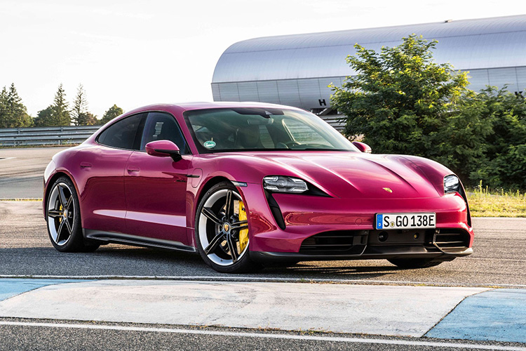 Porsche Taycan 2022