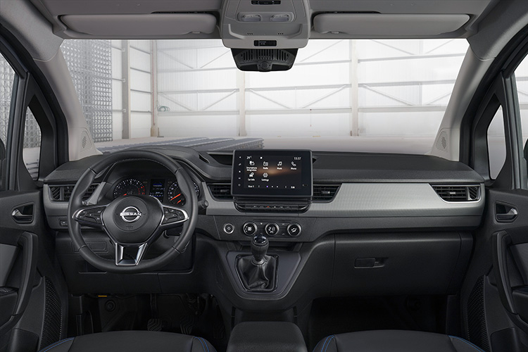 Nissan Townstar EV интерьер