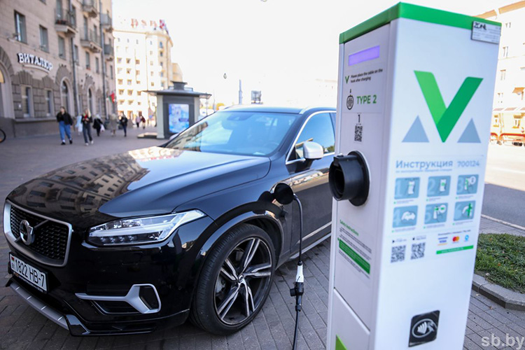 Как будет развиваться сеть электрозаправочных станций в Беларуси