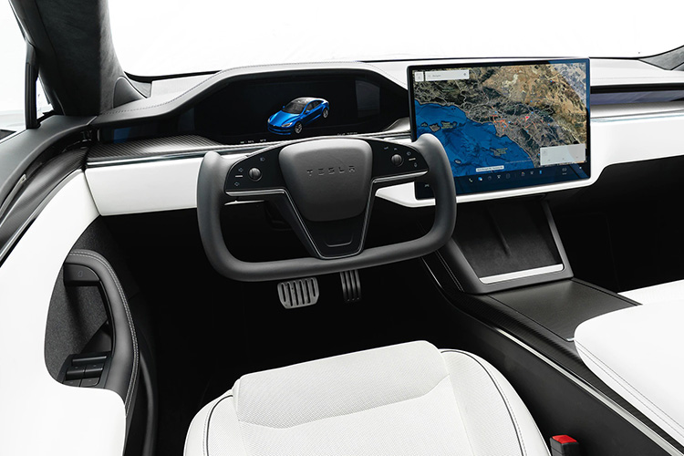 Tesla Model S штурвал