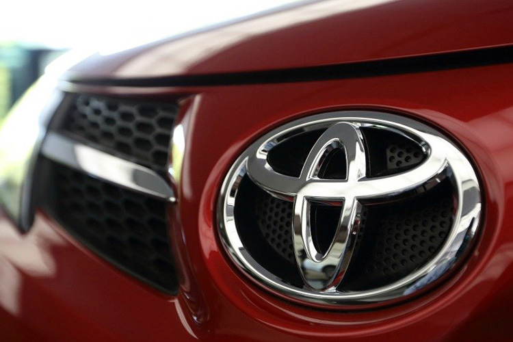 Toyota названа самым дорогим автомобильным брендом