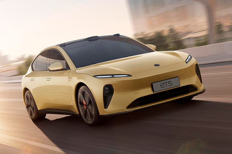 Nio ET5
