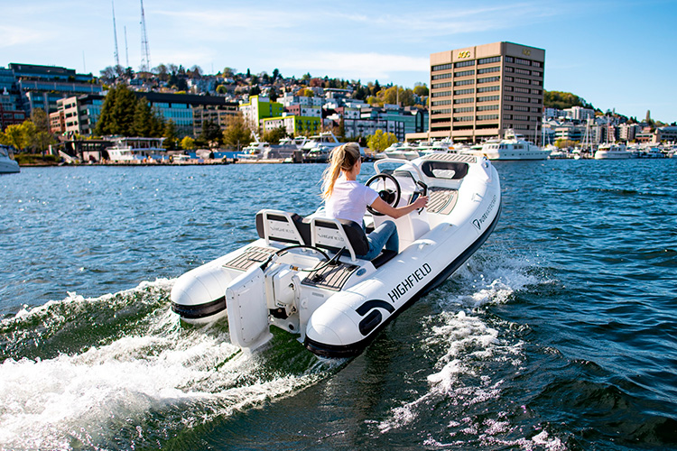 RIB Classic Deluxe 380 с электромотором Pure Outboard