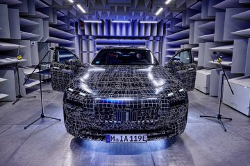 Электроседан BMW i7 проходит серию акустических тестов