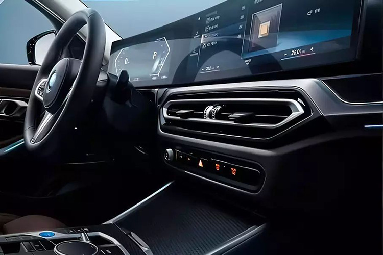 электроседан BMW i3 для Китая