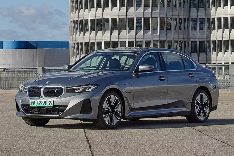 электроседан BMW i3 для рынка Китая