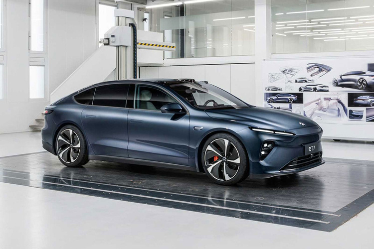 Nio ET7