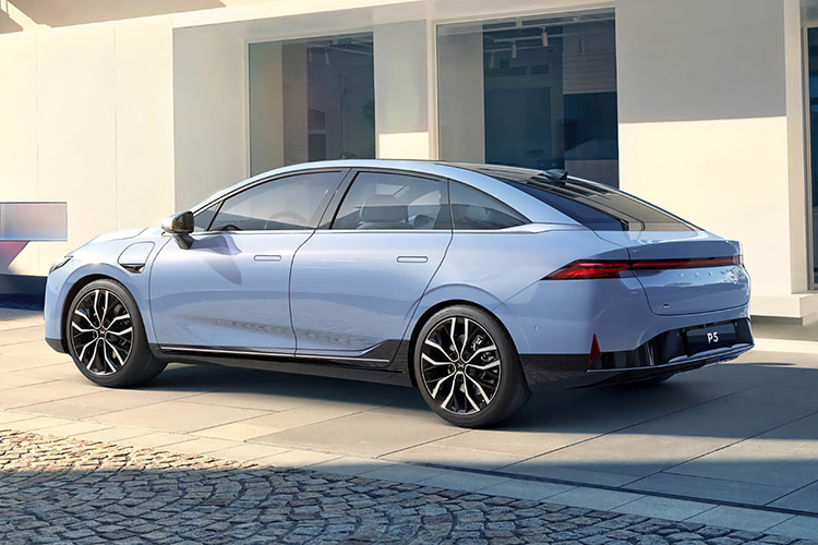 XPeng P5