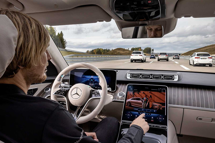 Mercedes-Benz Drive Pilot