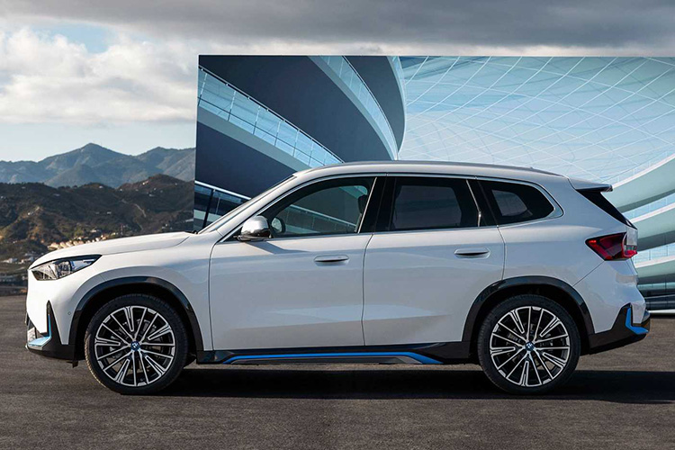 BMW iX1 2022